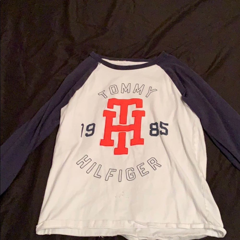 Long sleeve tommy tee